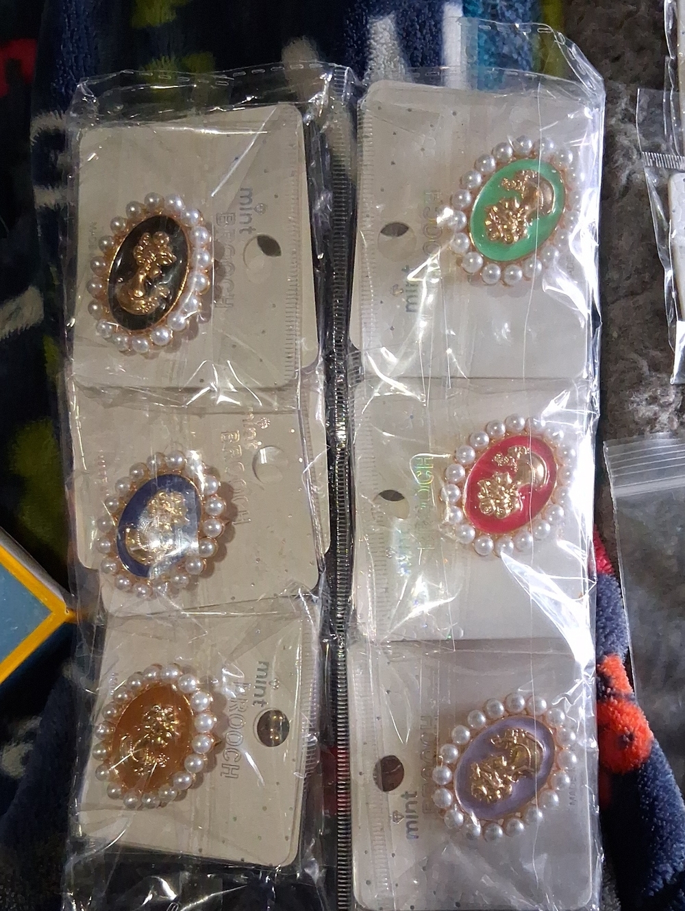 2 FOR $10.00..Mini Touch Pearl Cameo Brooch - Assorted Colors